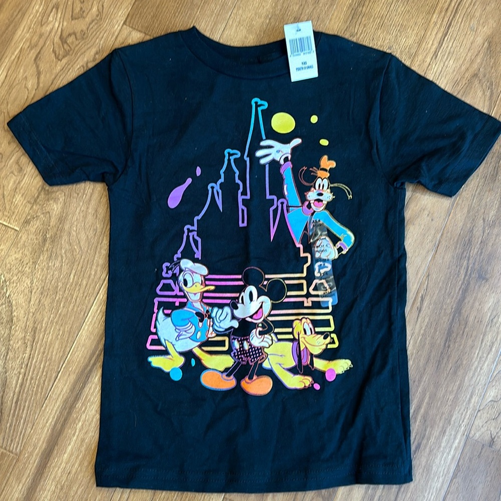 NWT Disney Boy TShirt Size XS